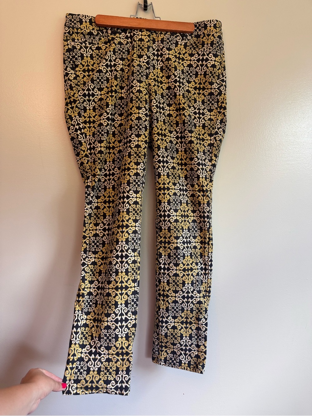J.Mclaughlin Pants Womens Size 14 White Black  Geometric Dressy Polished Stylish